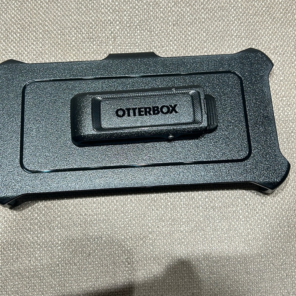 Otterbox phone belt holder
